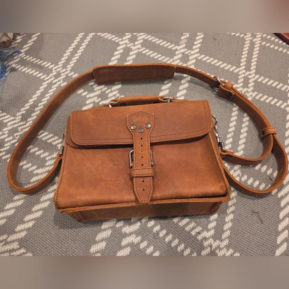 Saddleback Leather Front Pocket Leather Satchel (Discontinued)